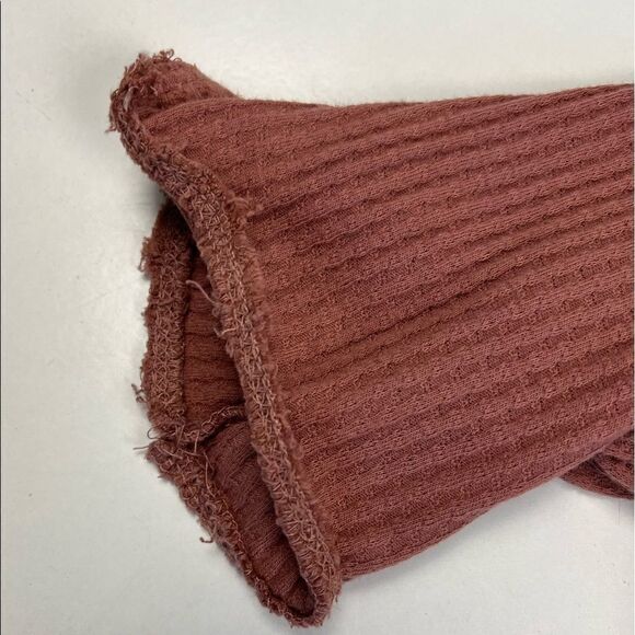 Free People Dusty Pink V Neck XS - Picture 3 of 9